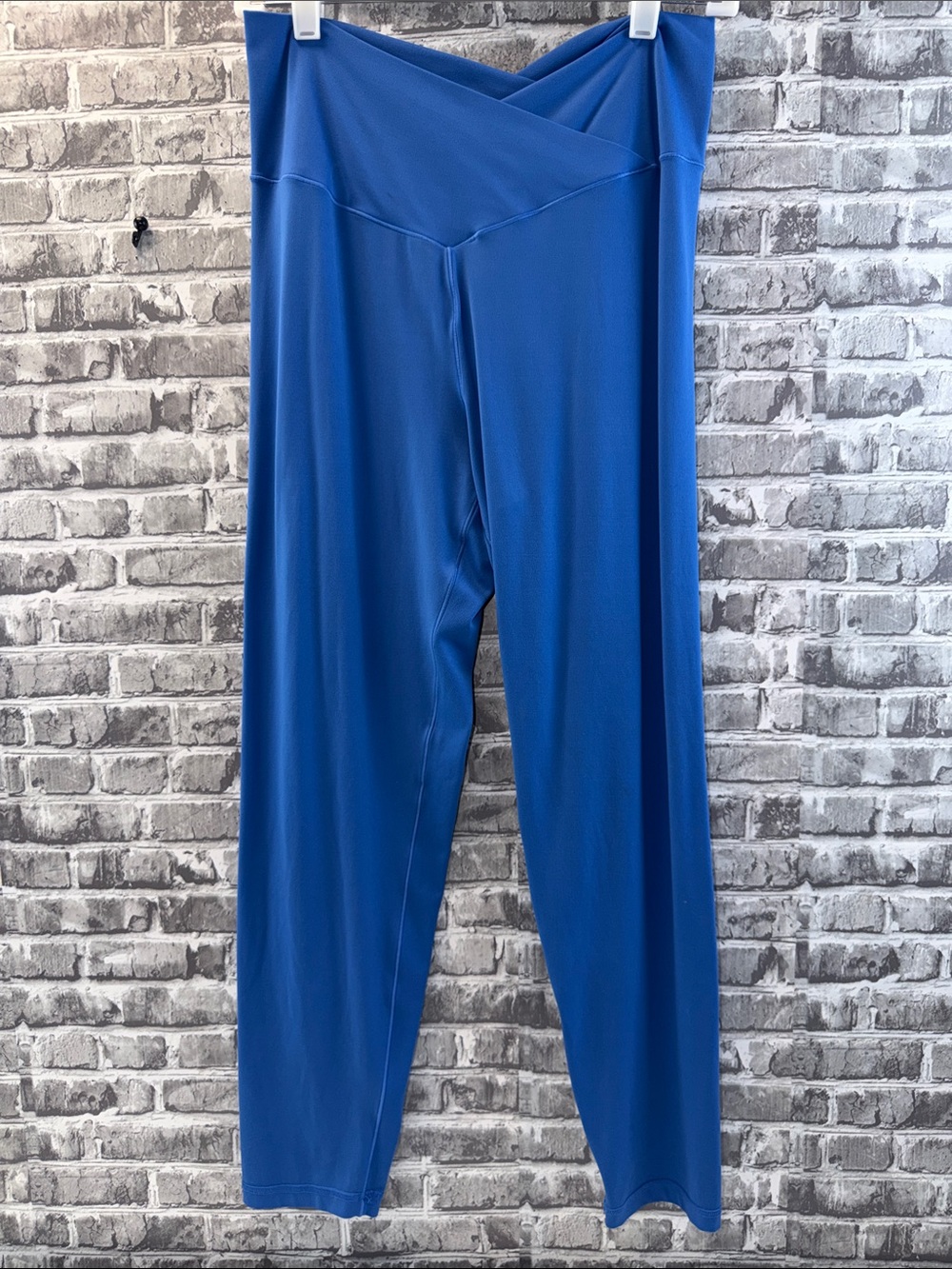 Offline by Aerie Royal Blue High-Waist V-Front Yoga Pants